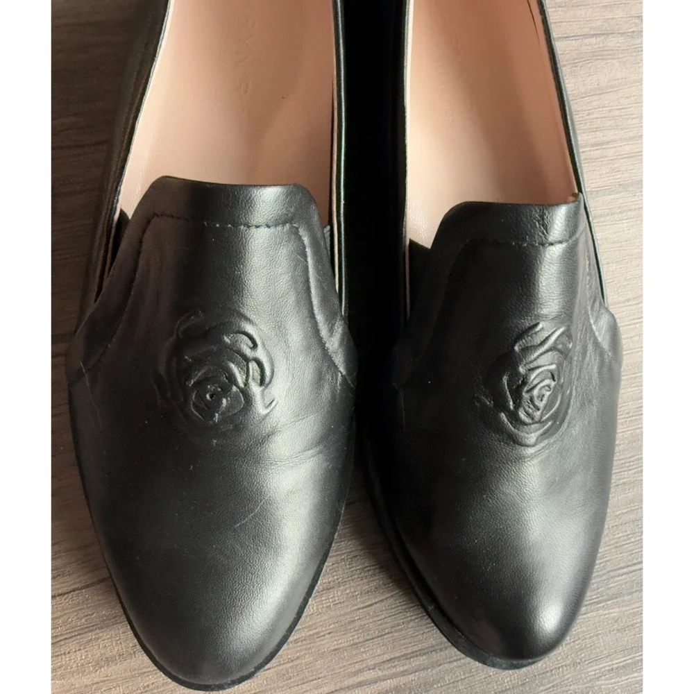 Taryn Rose Black Leather Embossed Rose Platform Loafers Slip On Shoes Womens 9